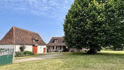  st-pierre-de-chignac- House / Character property Property for Sale